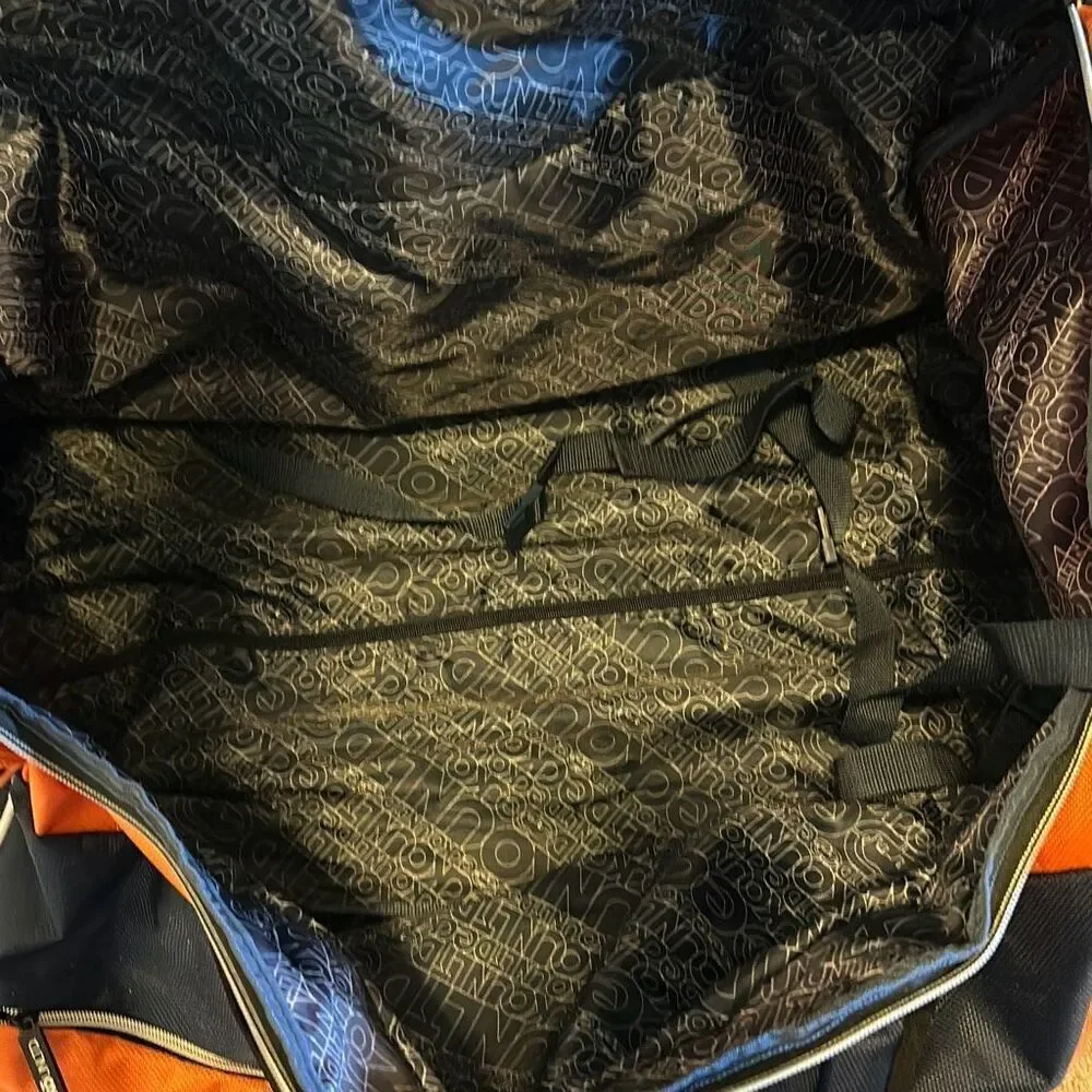 Ecko Unltd. Ecko Unlimited Orange Blue‎ 28-inch Large Rolling Duffel Bag